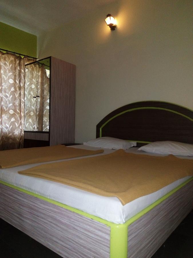 Hotel Guruji Alībāg Zewnętrze zdjęcie
